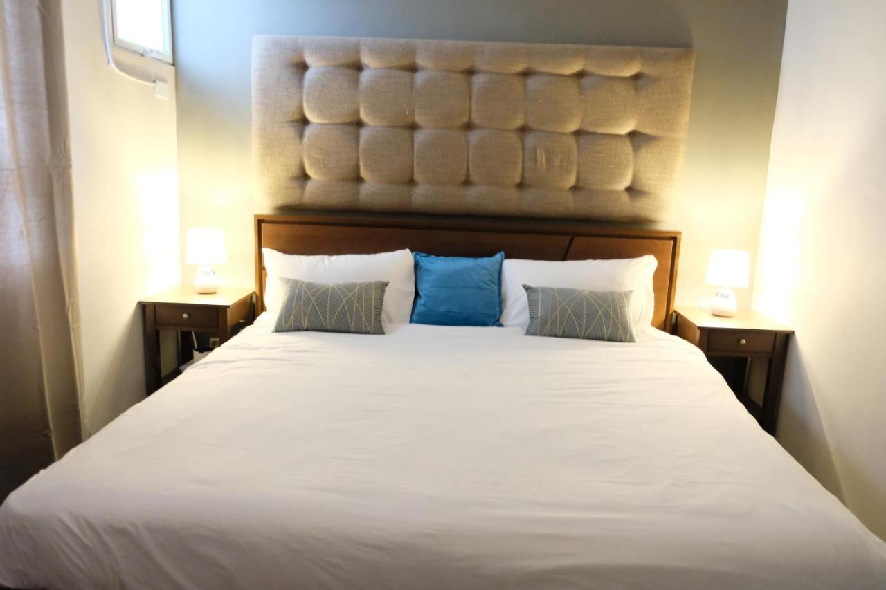 2-Bedroom Boutique City Condo - Newly Renovated! Cebu ภายนอก รูปภาพ