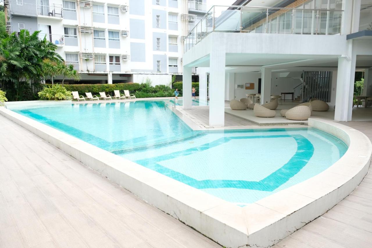 2-Bedroom Boutique City Condo - Newly Renovated! Cebu ภายนอก รูปภาพ