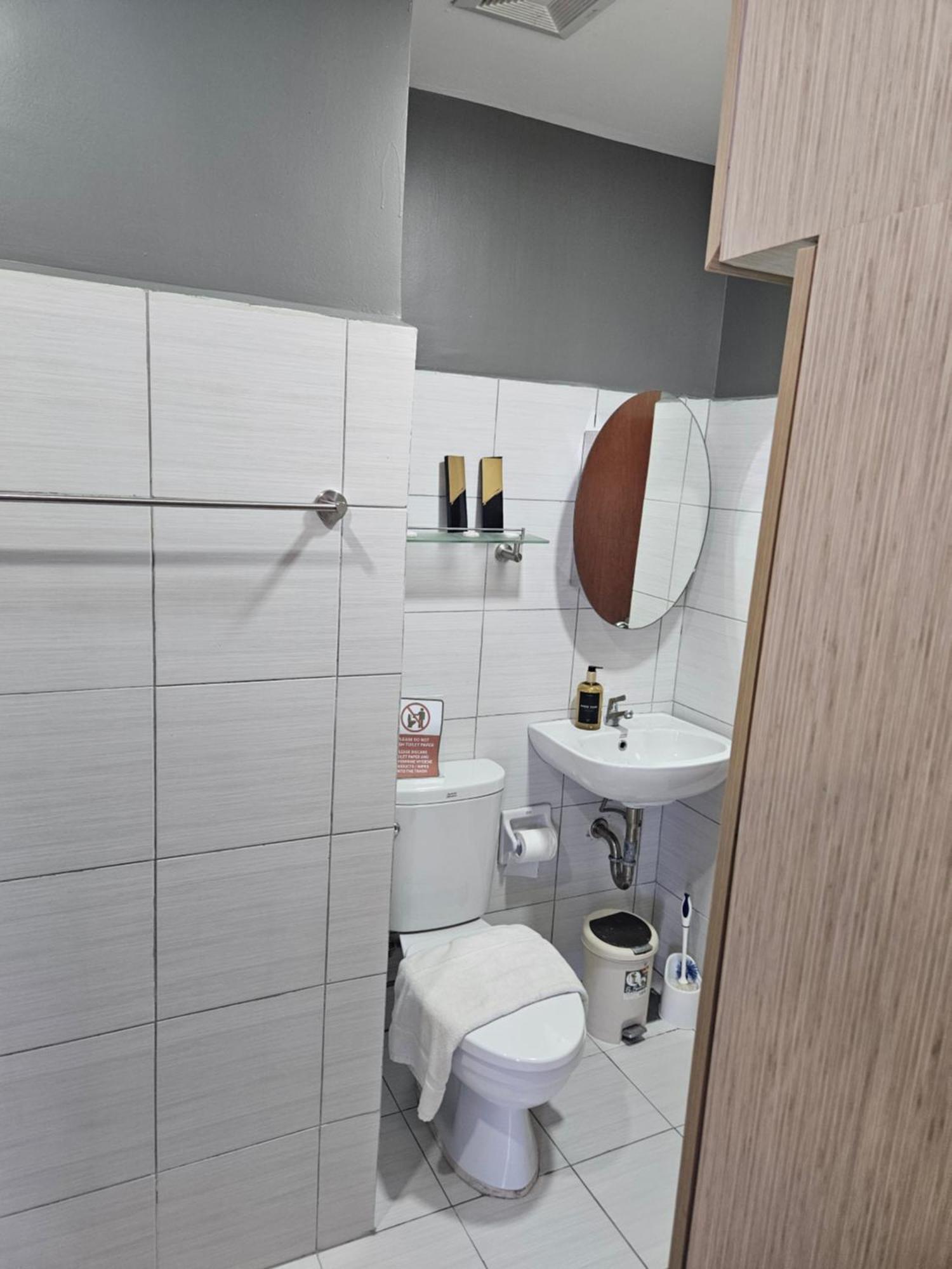 2-Bedroom Boutique City Condo - Newly Renovated! Cebu ภายนอก รูปภาพ