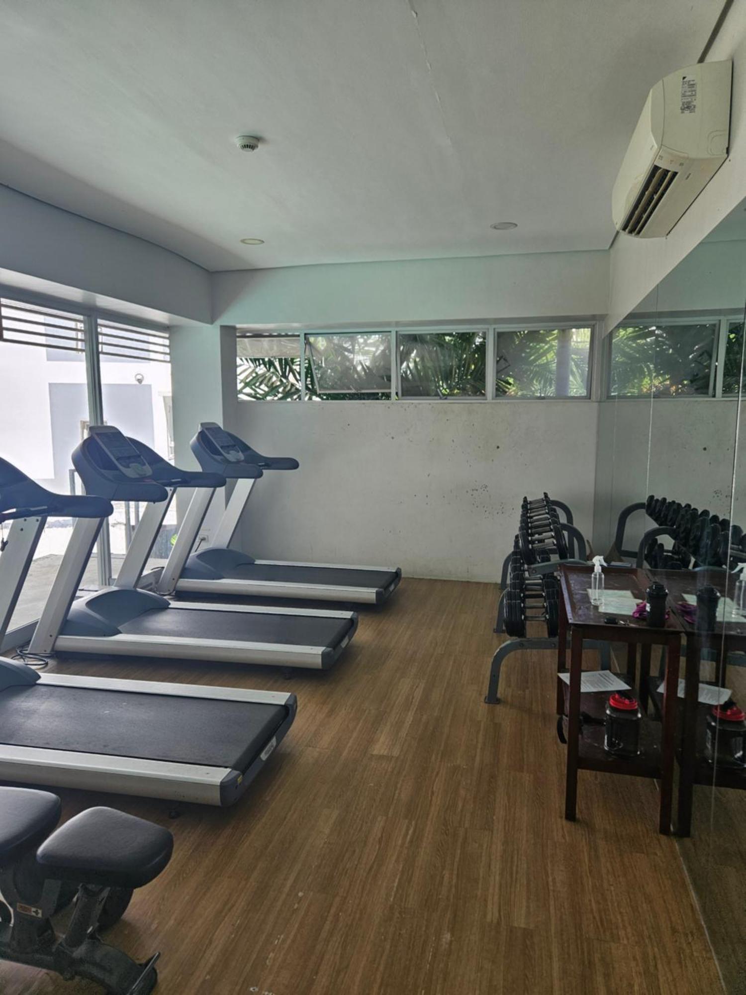 2-Bedroom Boutique City Condo - Newly Renovated! Cebu ภายนอก รูปภาพ